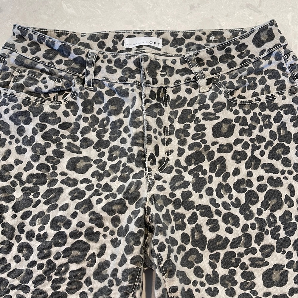 LOFT Leopard Print Curvy Skinny Jeans | NWOT | Size 28 (6)